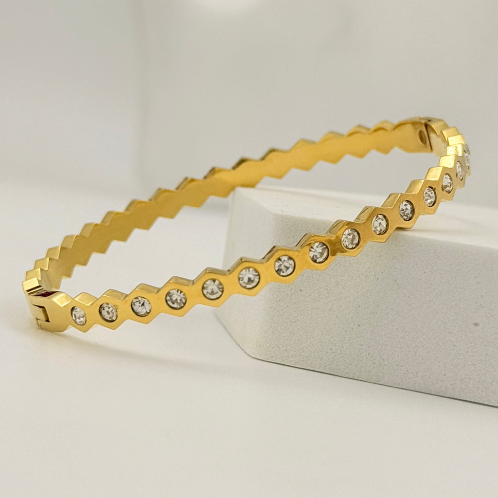 Bee my love Diamond kada