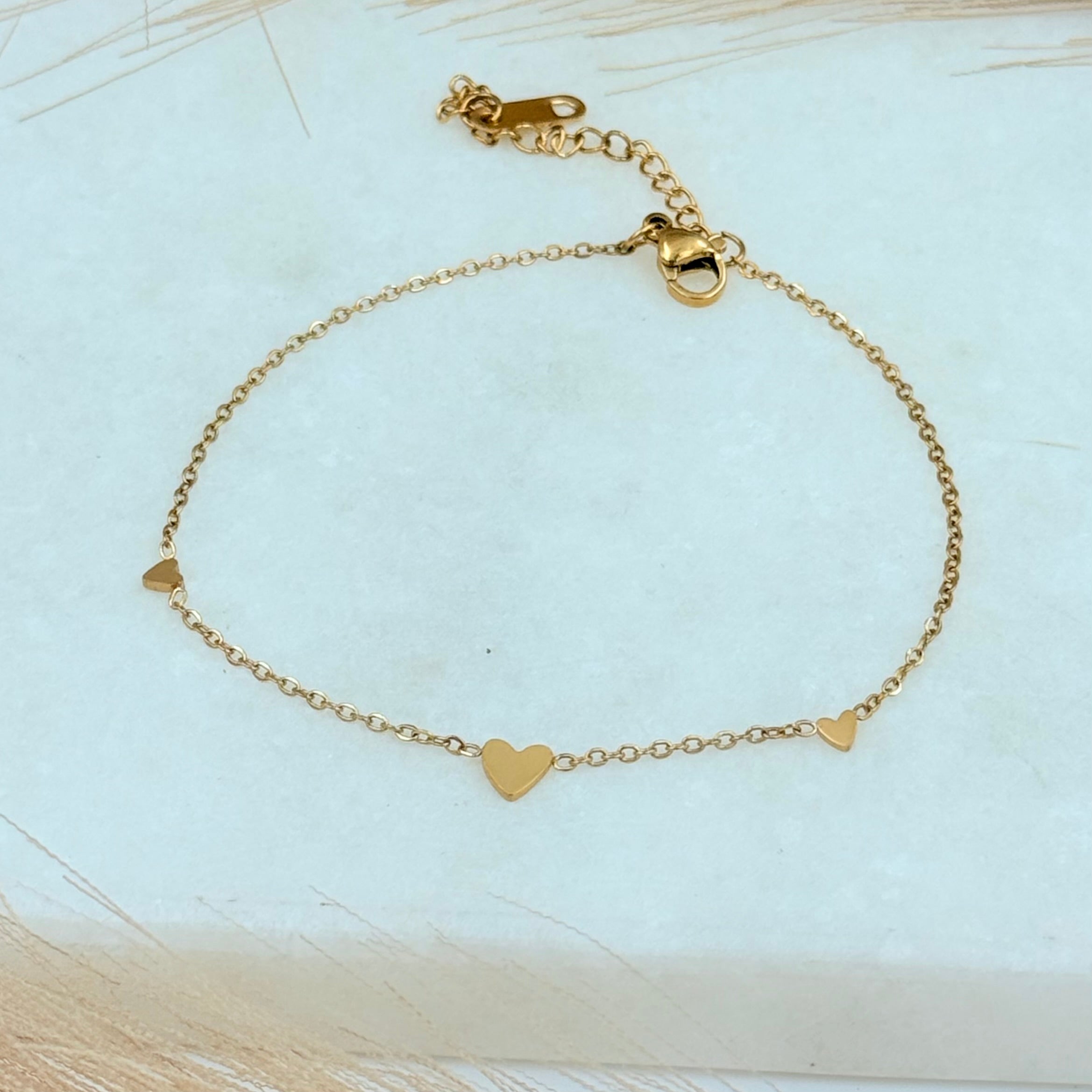 Minimal Heart Anklet
