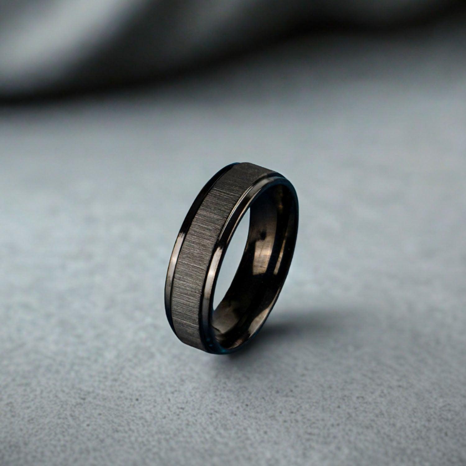 Emberon Band Ring