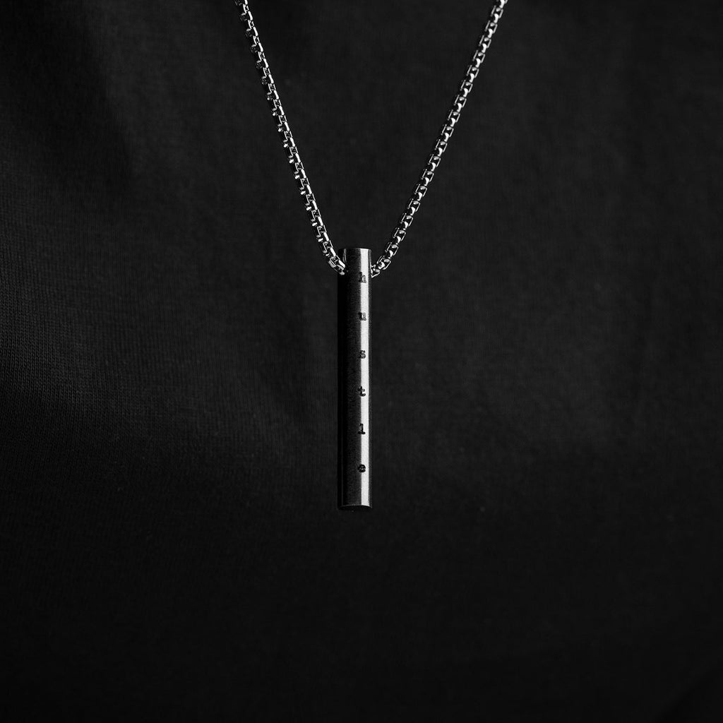 Motivation Minimal Barrel Necklace