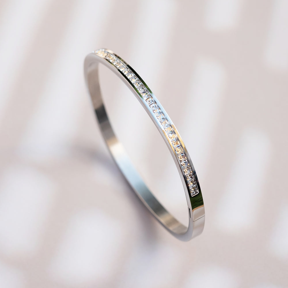 Single Line Diamond Kada