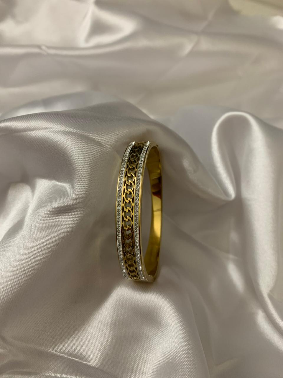 Sparkle Kada