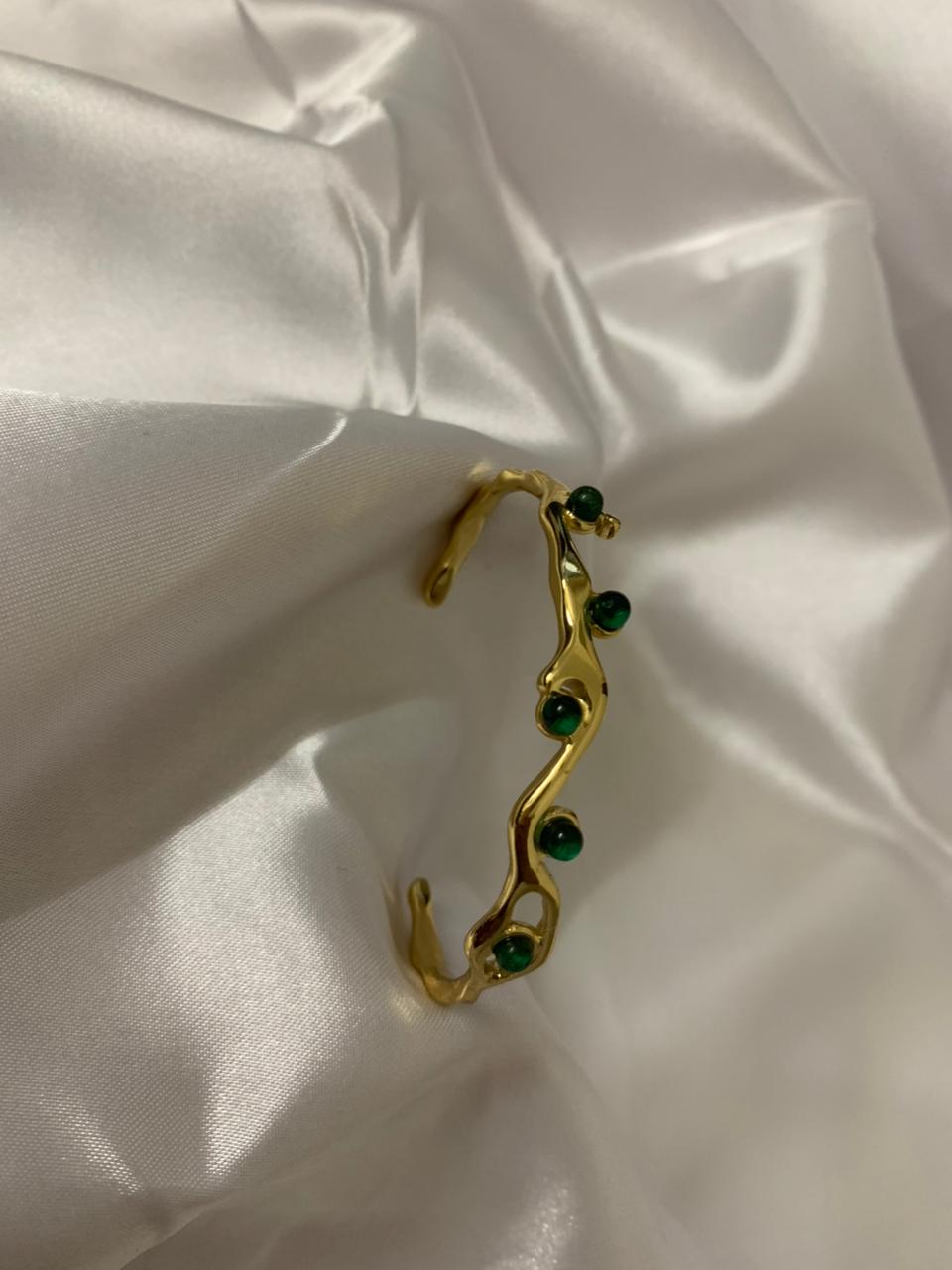 Green Perl Kada