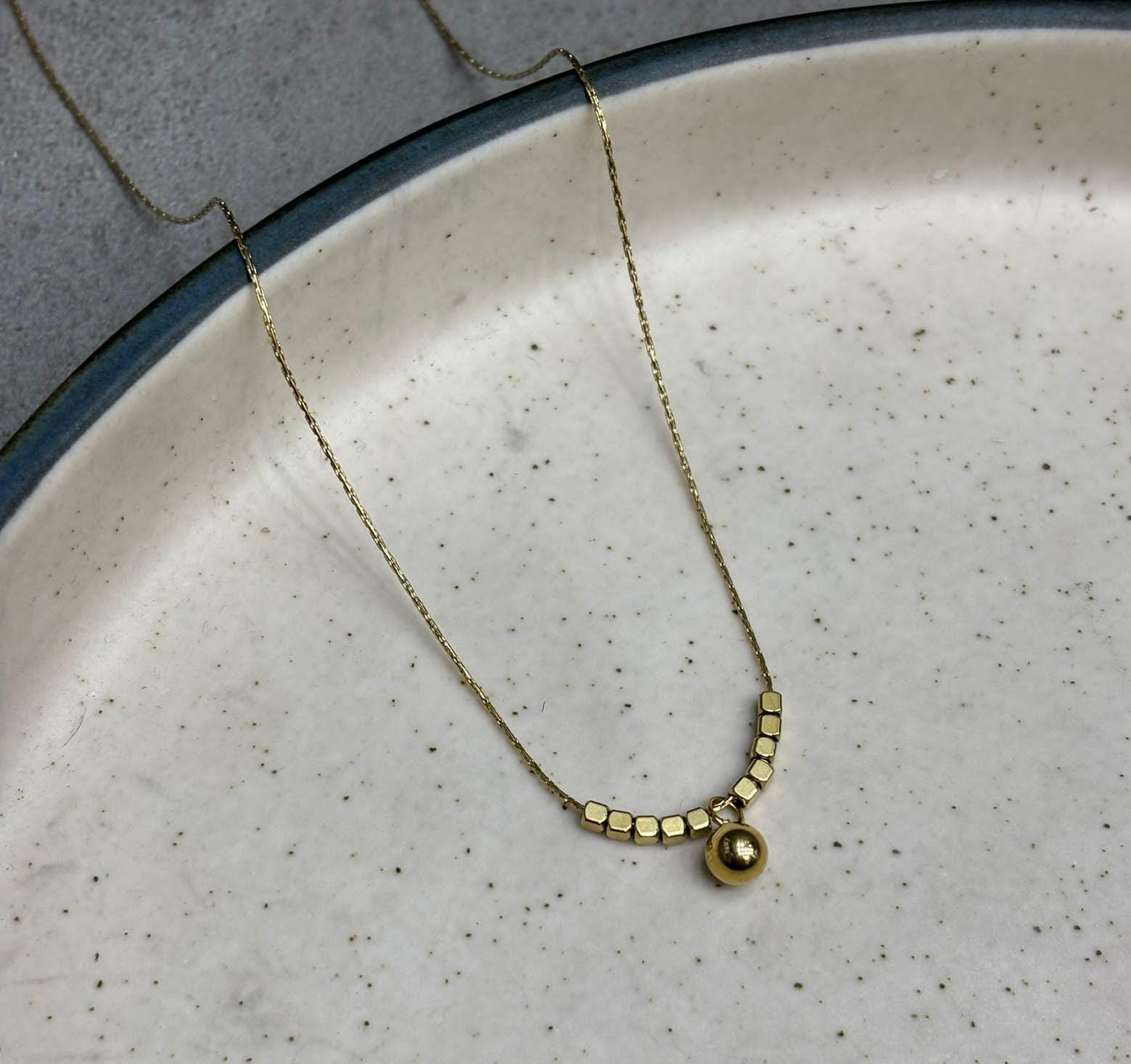 Gold Ball With Drops Necklace
