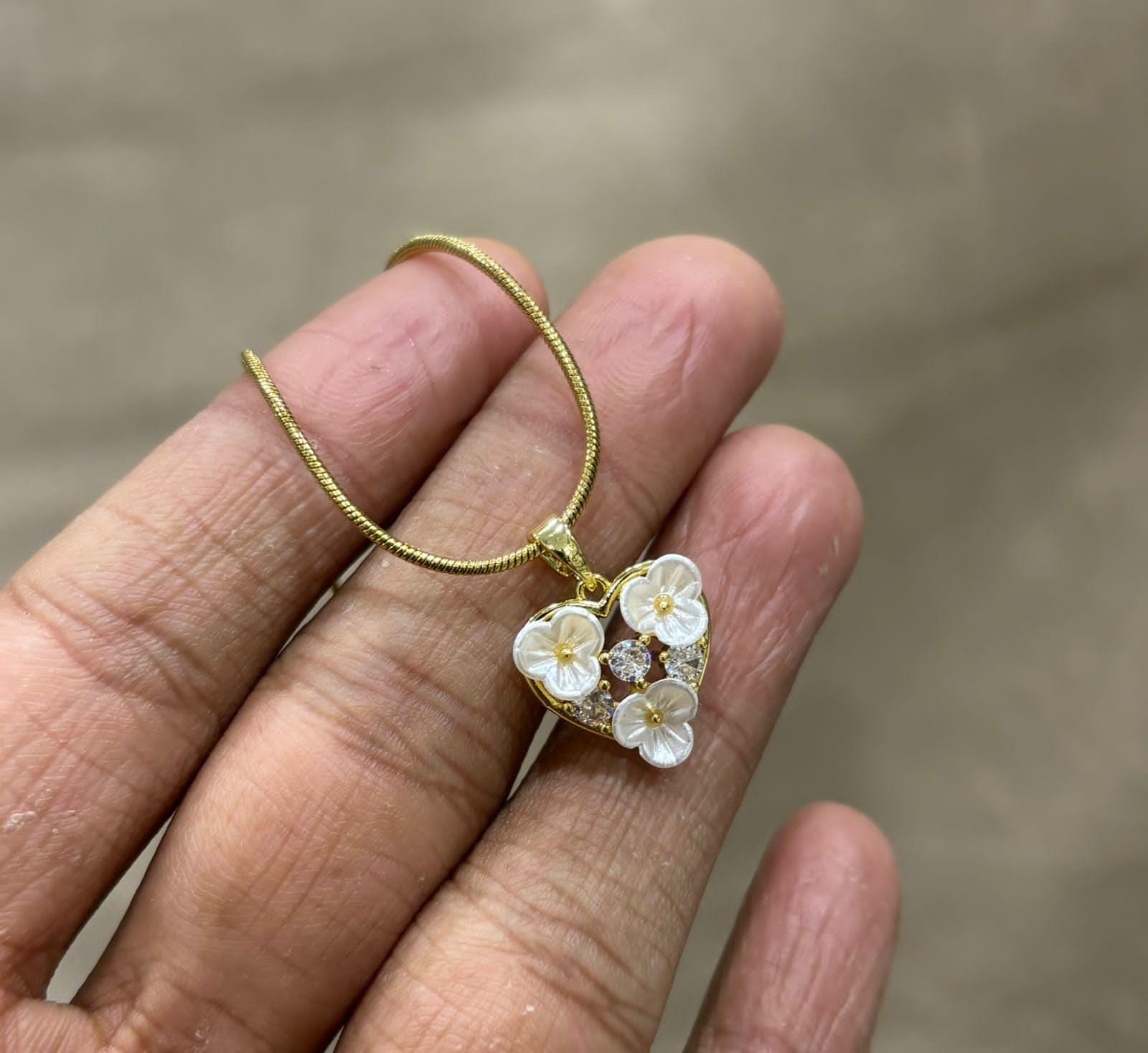 Pearl Heart Nacklace