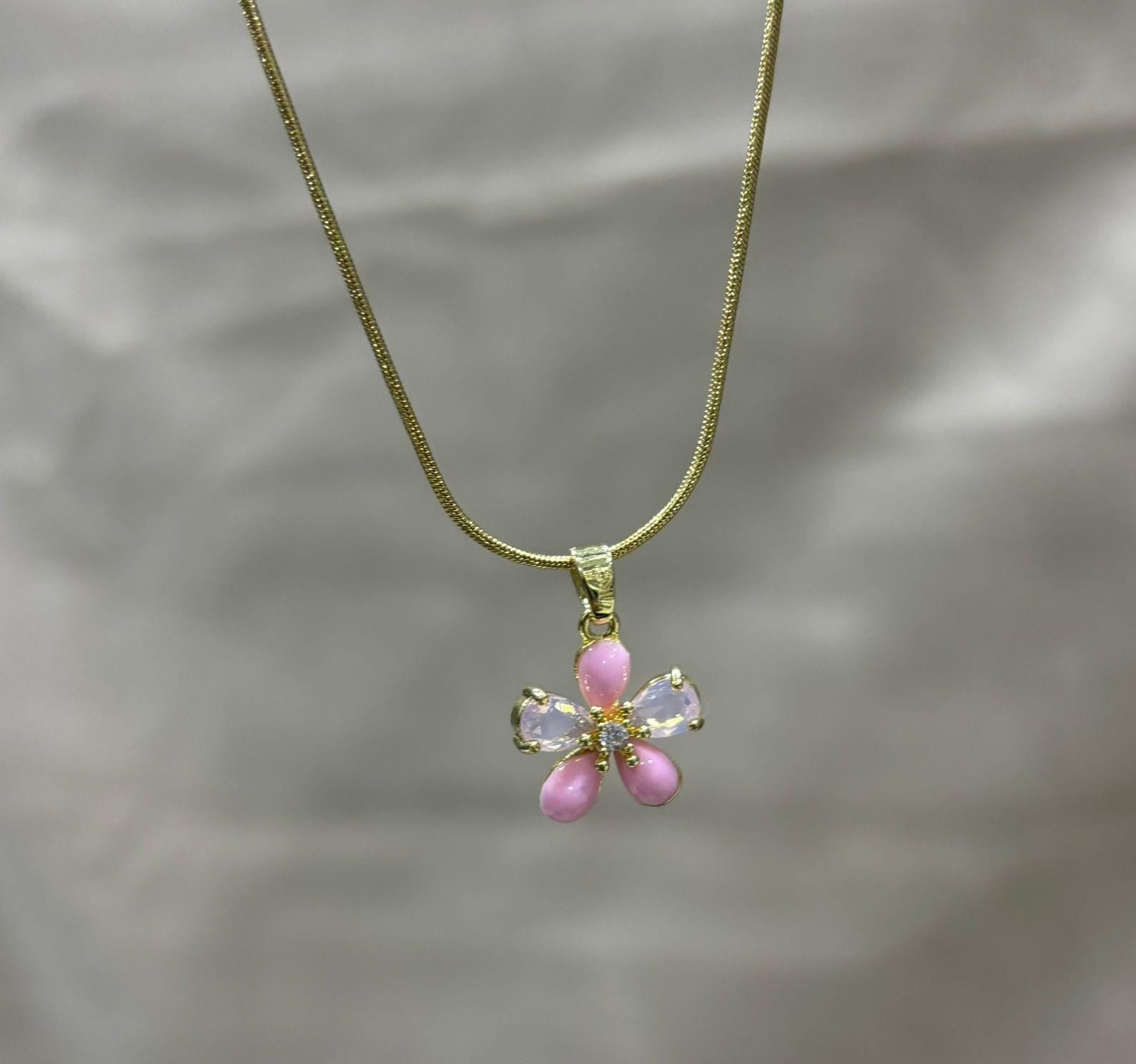 Pink Daisy Necklace