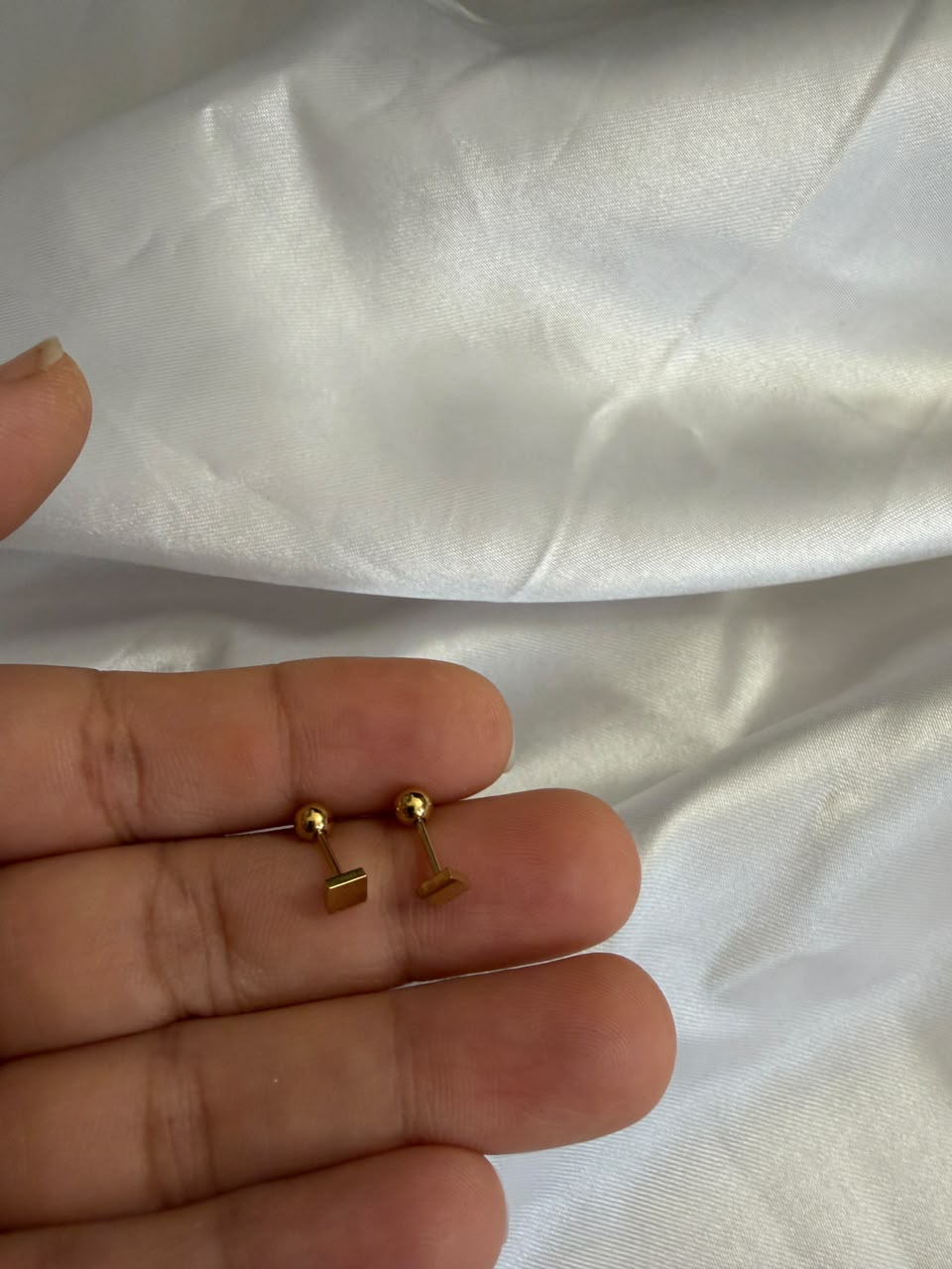 Plain Square Ball Back Piercing