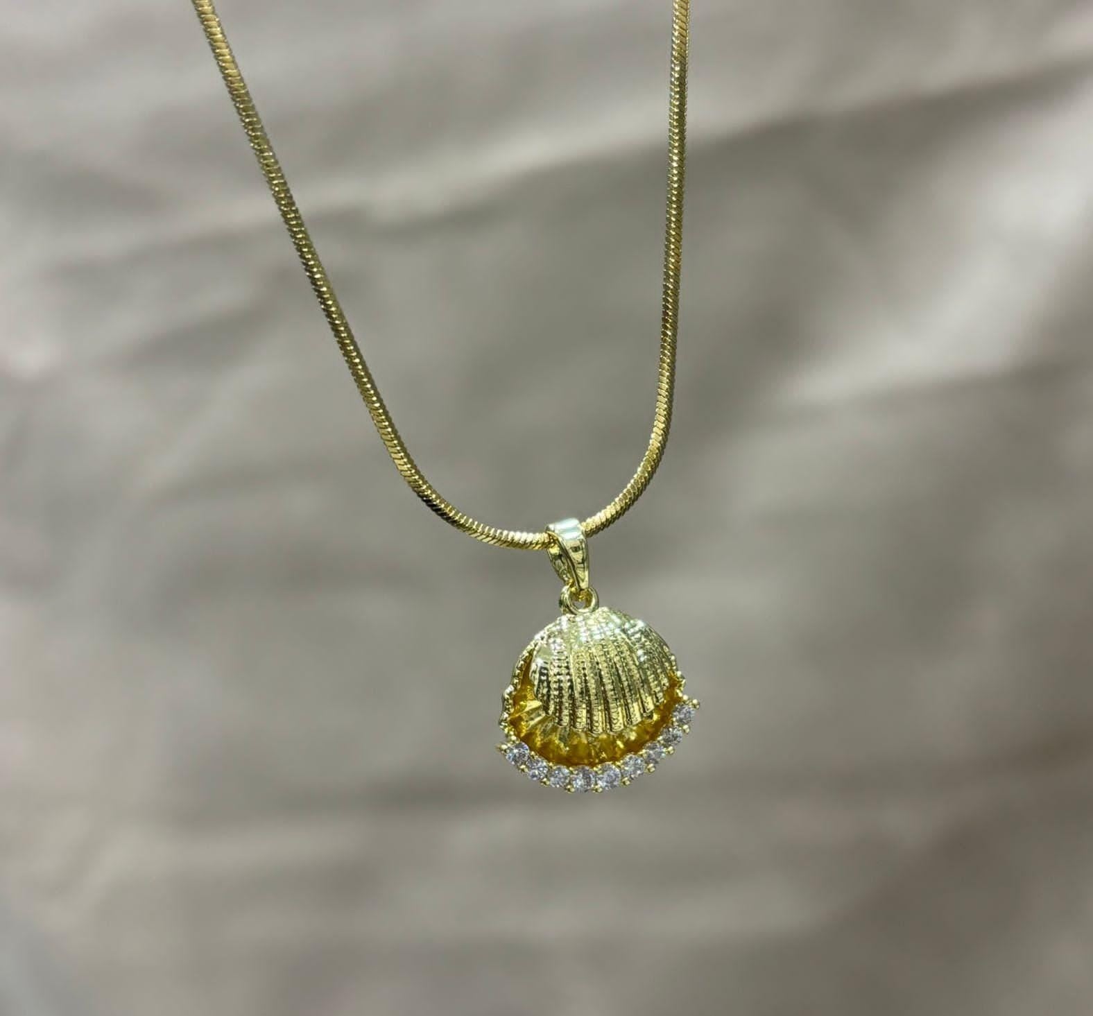 Shell Inside Pearl Necklace