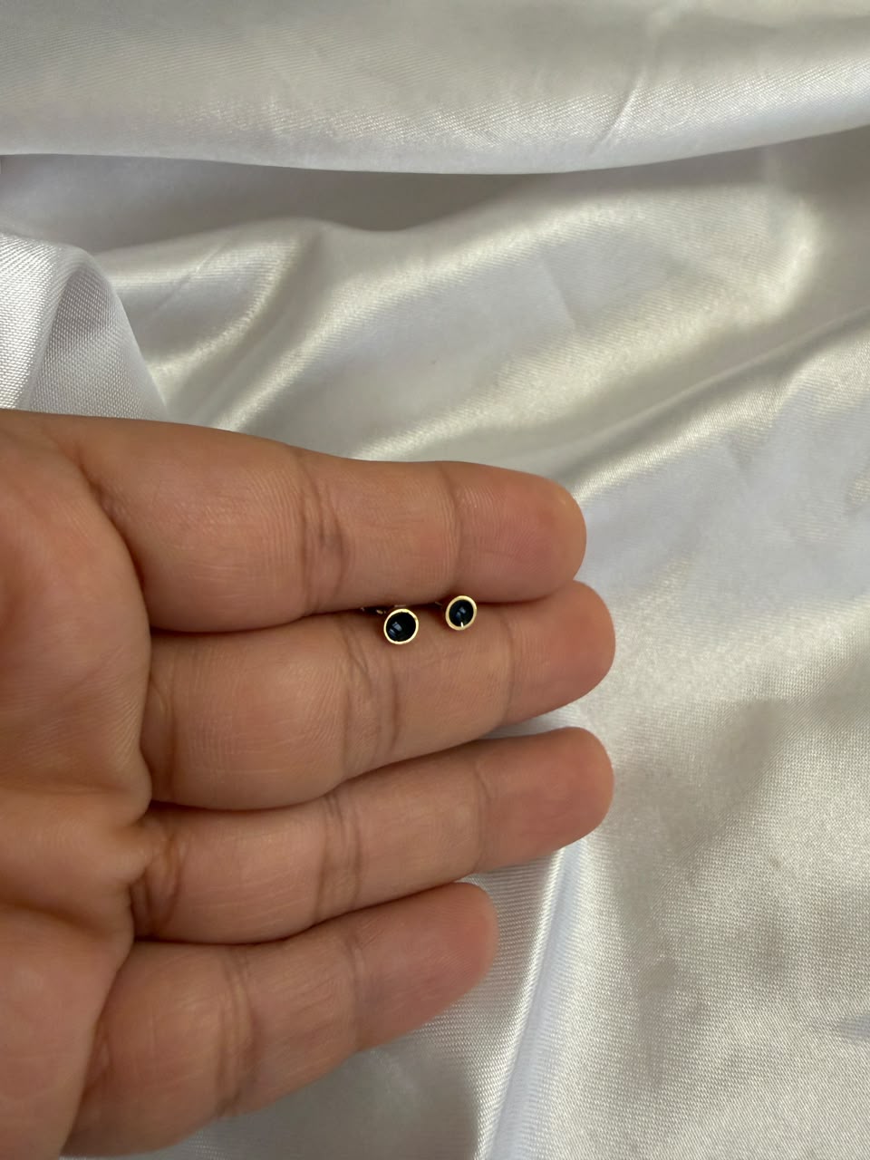 Round Black Ball Back Piercing