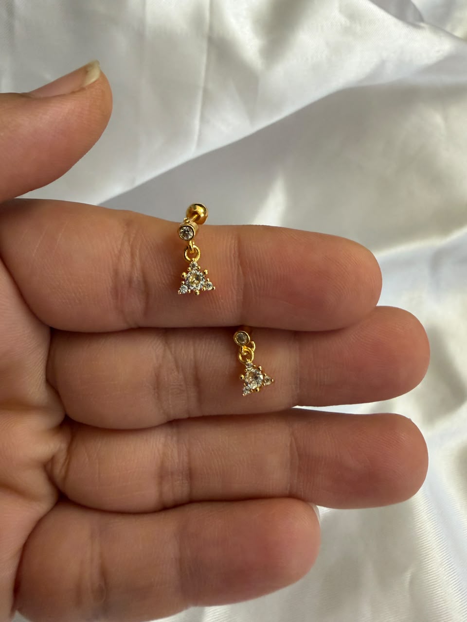 Tree Hanging Ball Back Piercing