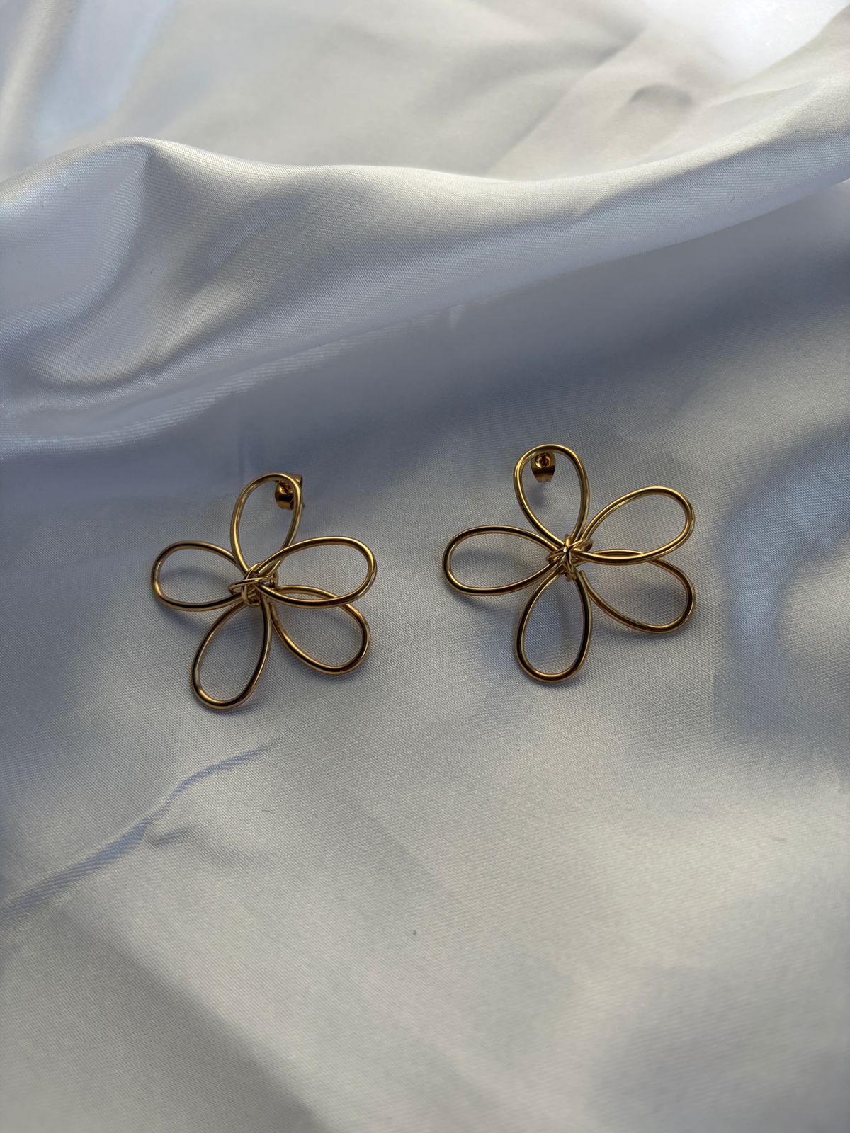 Gold Flower Earrings